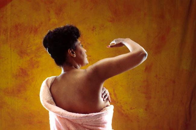 Segundo o INCA, o câncer de mama é uma doença cuja incidência aumenta com a idade. (Fonte: Unsplash)
