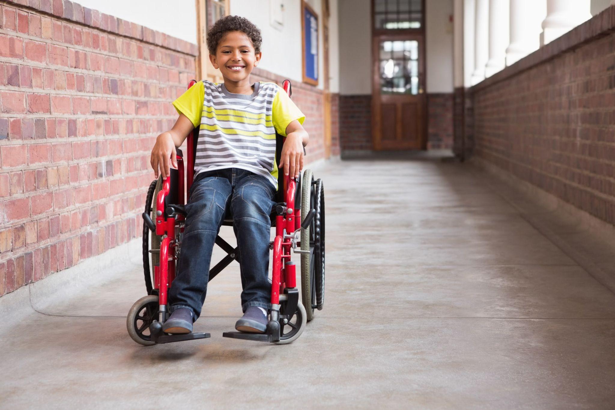 Ребенок инвалид командировка. Wheelchair Kid. Kid in wheelchair. Милые инвалиды. Wheelchair child.