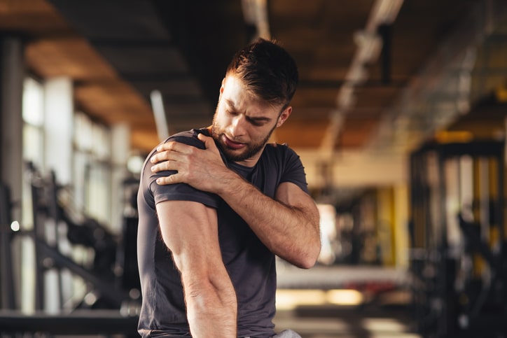 A rabdomiólise tem relação com a ruptura do tecido muscular e manifestações clínicas variáveis